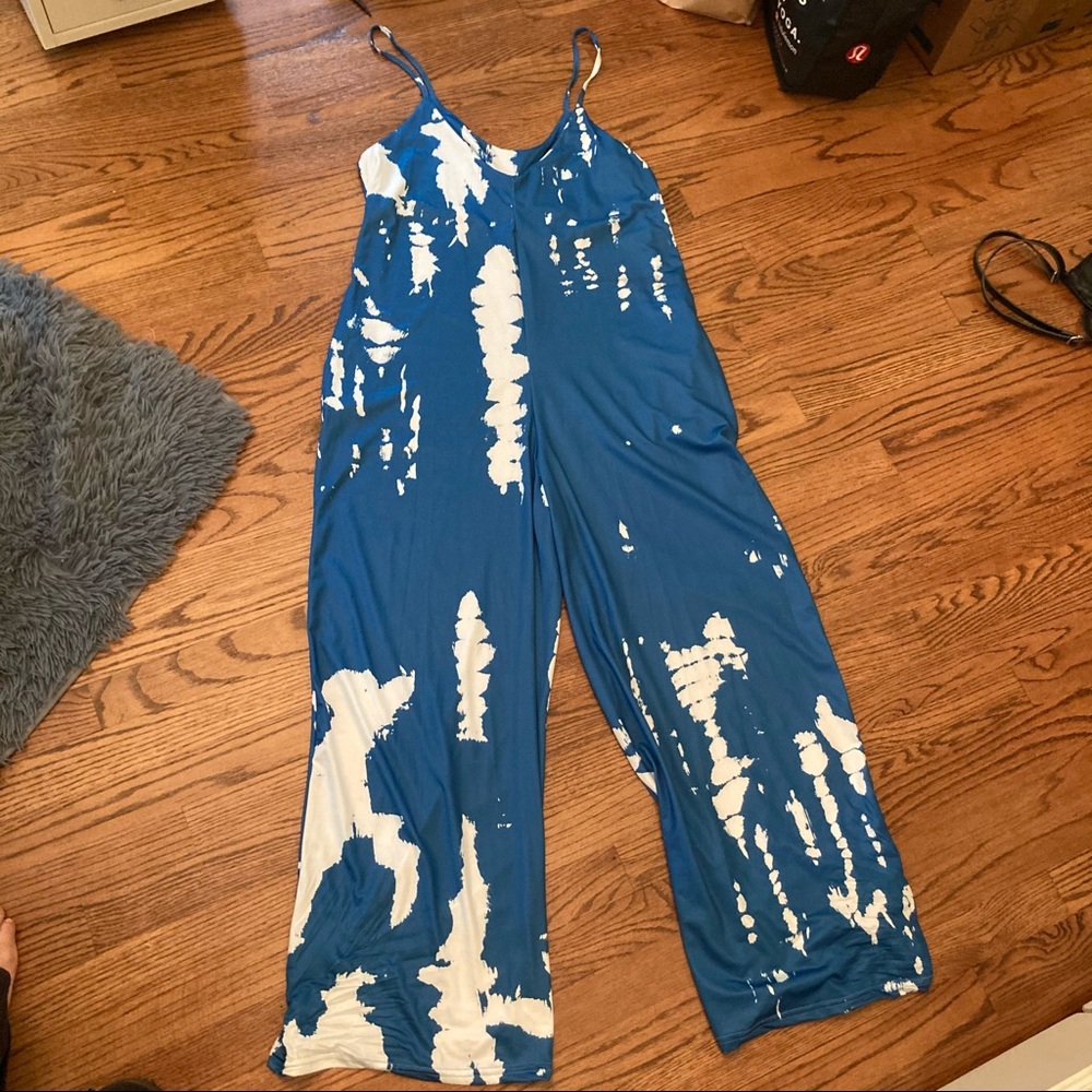 jumpsuit